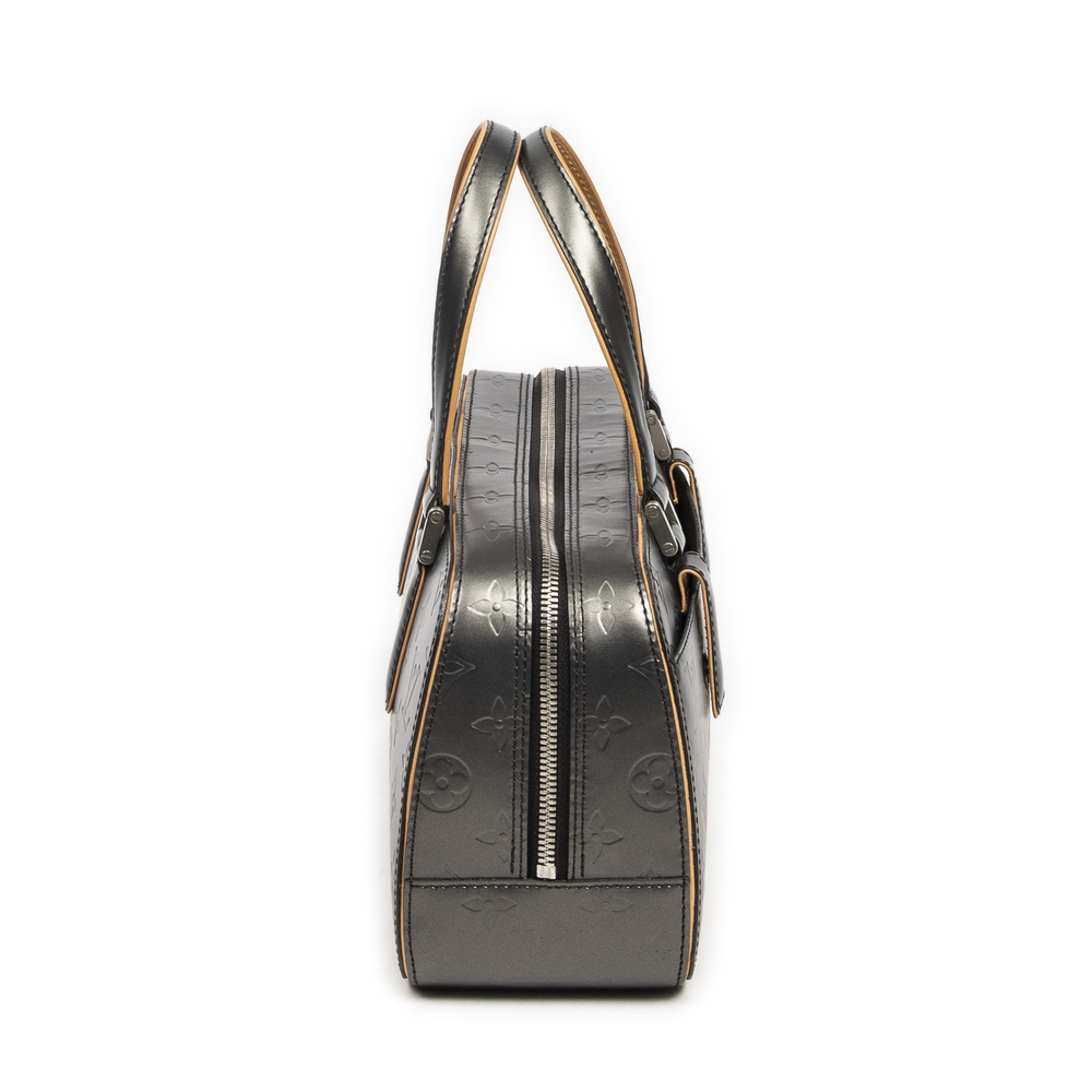 Louis Vuitton Mat Shelton in Gray Monogram Glace - Picture 9 of 16
